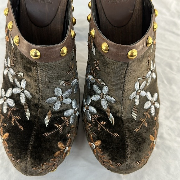 Miu Miu Italian Brown Velvet Embroidered Studded Heeled Clogs - Picture 5 of 9